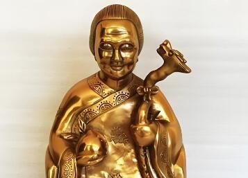 小地仙的不抱怨不反击